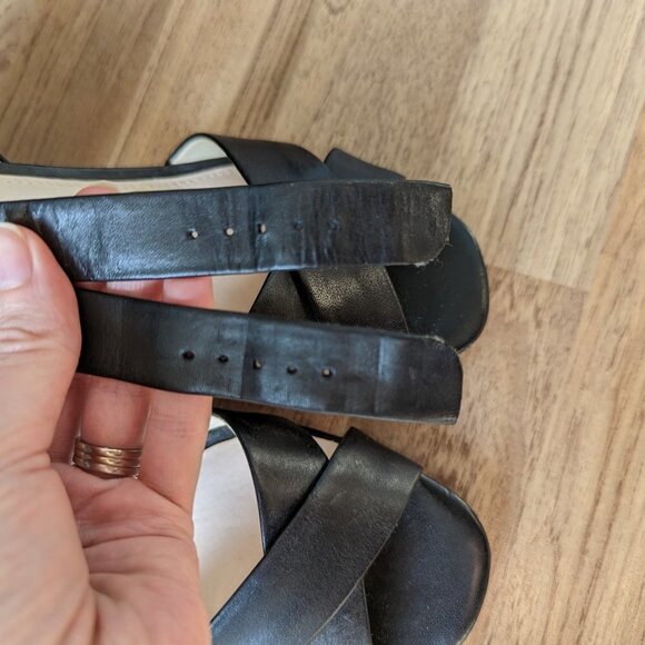Louise et Cie Black Leather Block Heel Crossover Sandals - Picture 10 of 12